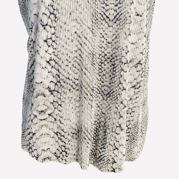 PYTHON CHIC PLISSE BLACK & CREAM SNAKE PRINT HALTER TOP - Picture 7 of 11